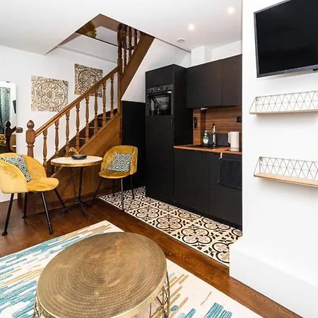 Pick A Flat's In Place Des Vosges - Rue Saint-gilles Appartamento Parigi