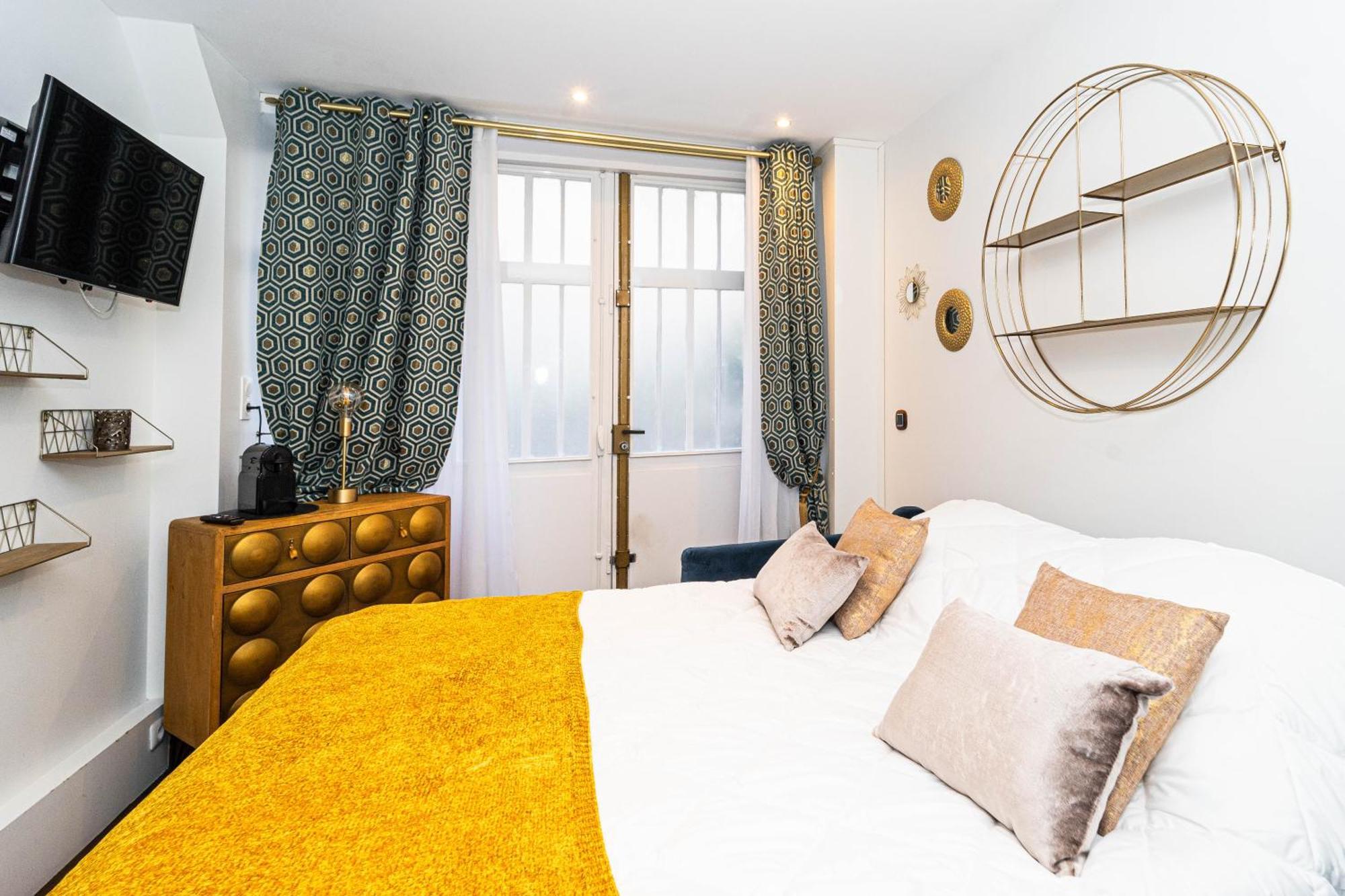 Pick A Flat's In Place Des Vosges - Rue Saint-gilles Appartamento Parigi