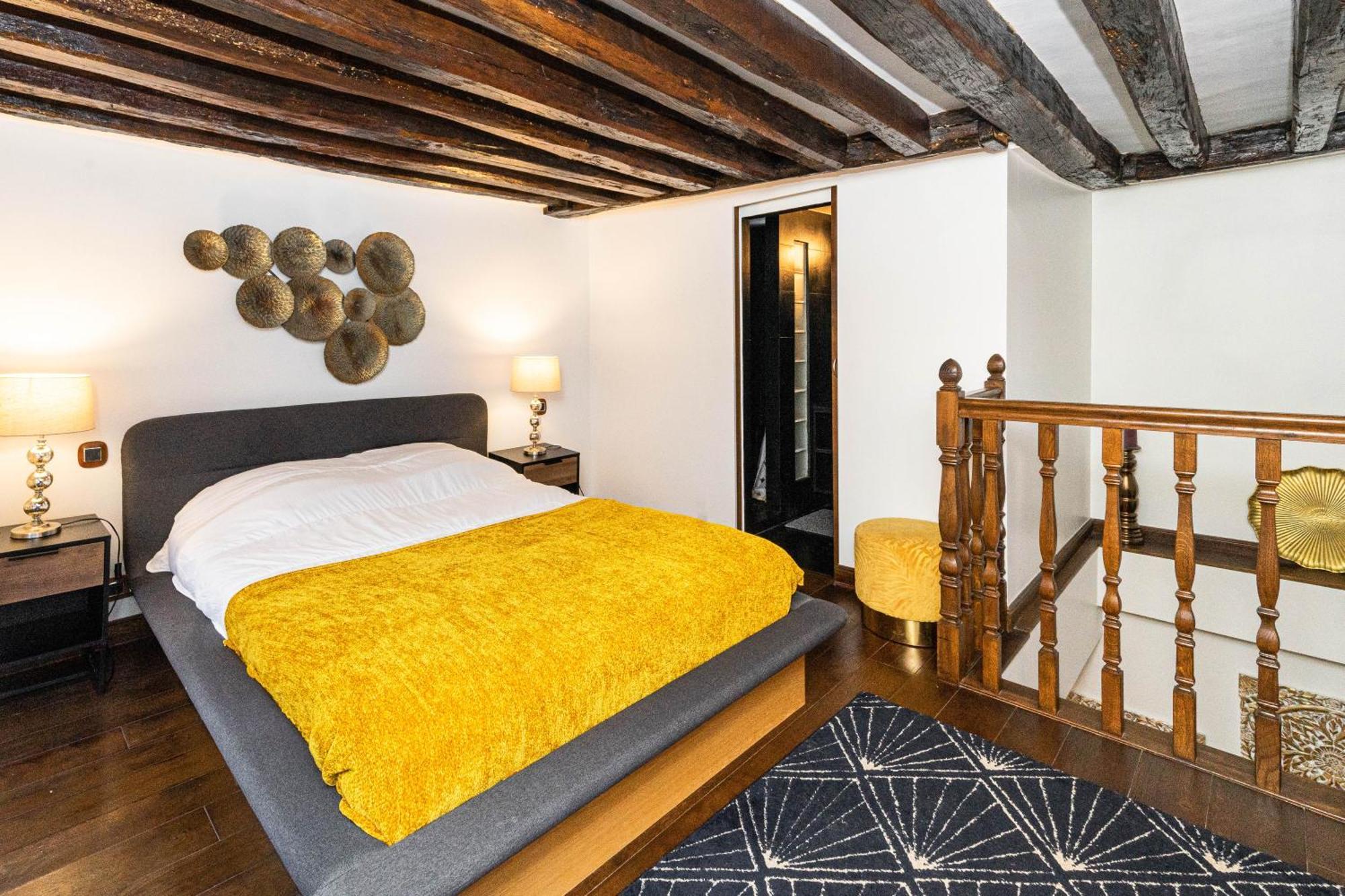 Apartment Pick A Flat's In Place Des Vosges - Rue Saint-gilles Paris